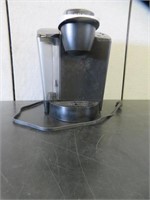 KEURIG SINGLE CUP BREWING SYSTEM COFFEE MAKER K40