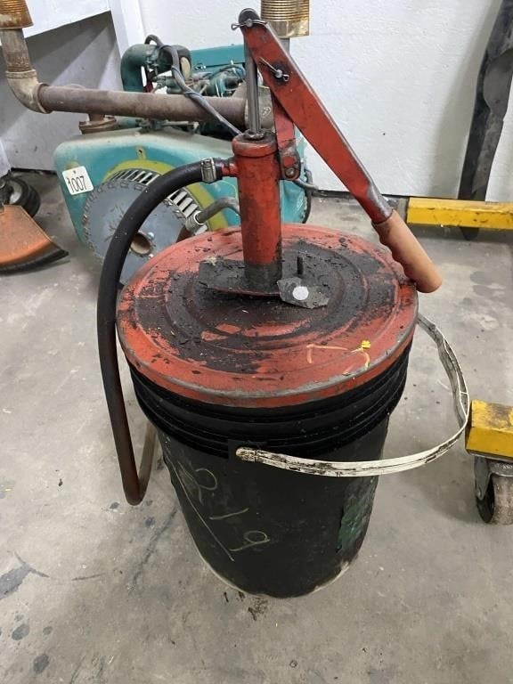 gear oil pail pump