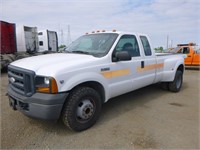2007 Ford F350 Extra Cab Pickup Truck