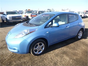 2011 Nissan Leaf Hatchback Sedan