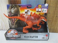 Jurassic World Velociraptor - in Package