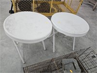 2 metal outdoor end tables