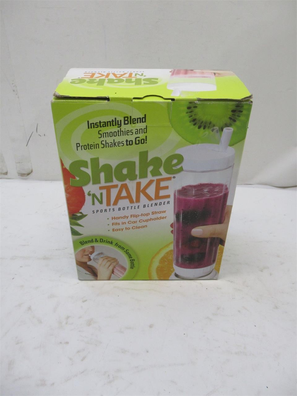 Shake 'n Take smoothie maker