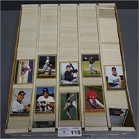 Assorted 98' Topps Baseball Cards