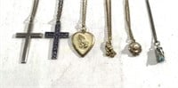 Religious and Pendarnt Necklaces