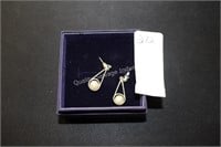 silver pearl earrings (display)