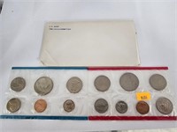 U S Mint 1980 uncirculated coin set
