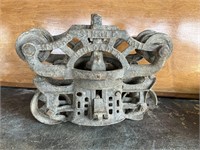 Myers Single Rail Antique Cast Iron Trolly Pulley
