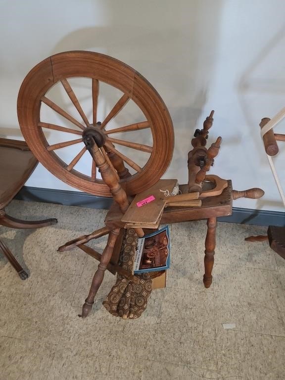 Antique Wood Spinning Wheel with carder and Magazi