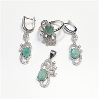 $300 Silver Emerald Ring, Earring & Pendant Set