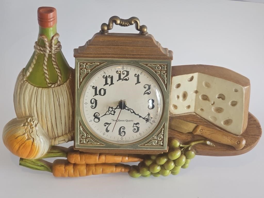 VTG MCM SYROCO WINE AND CHEESE KITCHEN CLOCK