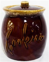 Vintage Hull cookie jar, 8.5"