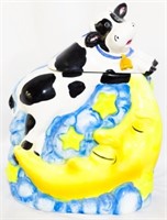 BICO cow jumping over the moon cookie jar