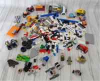 Legos - Large lot with People & Vehicles *Look*