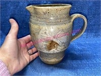 Nice Vtg signed pottery pitcher - 6.5in tall