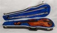 Bestler Violin W/ Two Bows