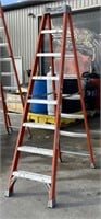 Louisville 8ft. Ladder, 300 lb Load Capacity