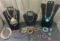 MIXED LOT TURQUOISE & BROWN JEWELRY