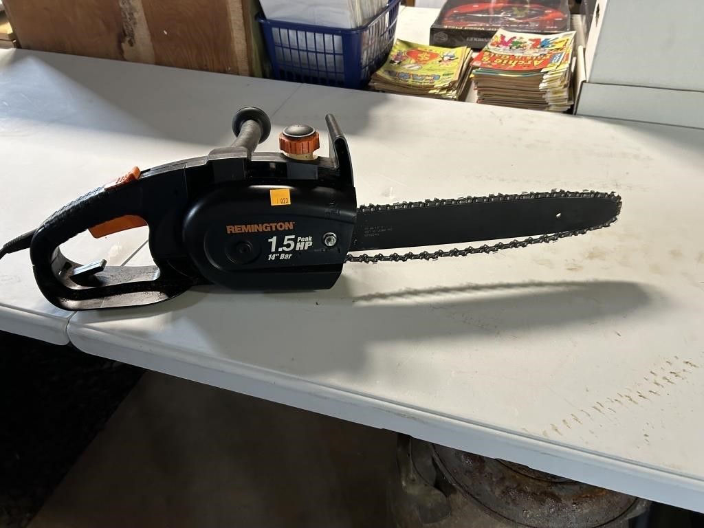 ELE CHAIN SAW POWER UP  PICK UP ONLY