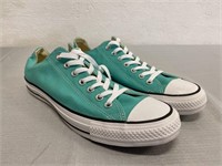 Converse Low Top Shoe Size 11.5