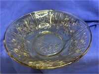 Yellow Depression glass 8” Serving Bowl.  Cabbage