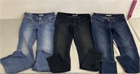 3 Women’s Levi’s Jeans Size 30