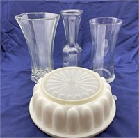 3 Glass Vases and Jello Mold