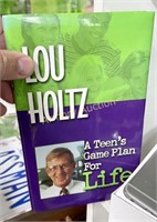 LOU HOLTZ A TEEN'S GAME PLAN FOR LIFE
