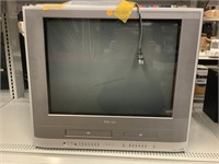 DVD/vhs combo television set with remote. 24 inch