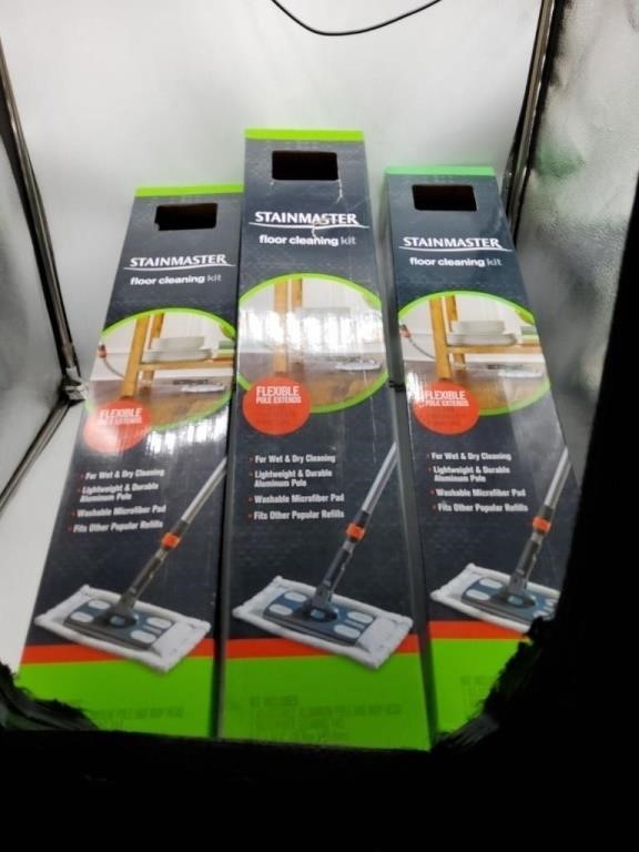 3 stainmaster floor cleaning kits