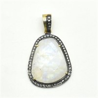 Gold plated Sil Moonstone Cz(11.15ct) Pendant