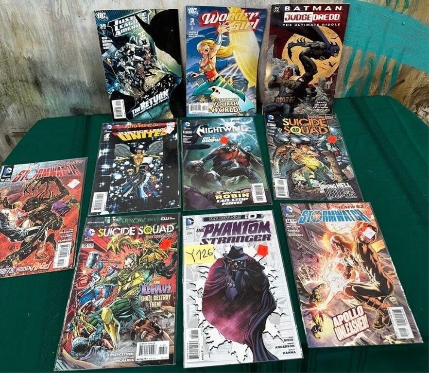 N - MIXED LOT OF COMIC BOOKS (Y126)