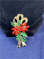 Christmas poinsettia brooch