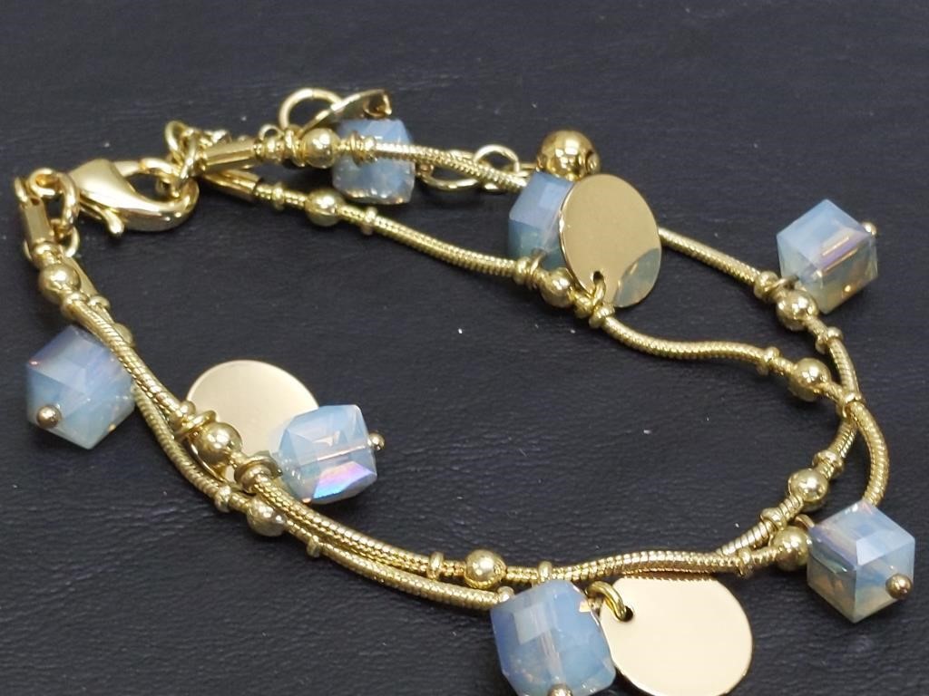 Bracelet with cube charms