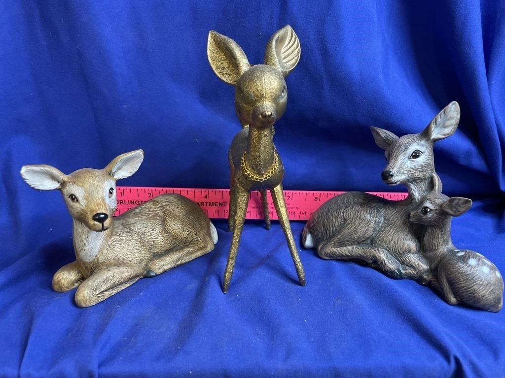 3 Deer figures.  Left one has a chipped ear.