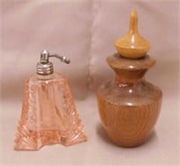 4 vintage perfume bottles & atomizers including an