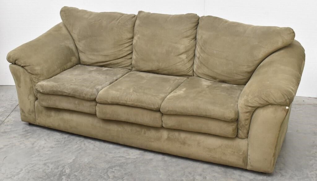 Plush Microfiber Sofa / Couch