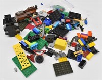 Assorted Lego Parts & Pieces