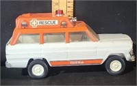 Vintage Tonka Jeep Wagoneer Rescue Ambulance 12”