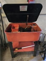 Parts washer - includes bucket to empty