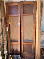 6 cloakroom door panels & tri panels our of the...