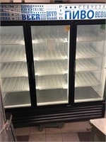 TURBO AIR SELF CONTAINED 3 GLASS DOOR REFRIGERATOR