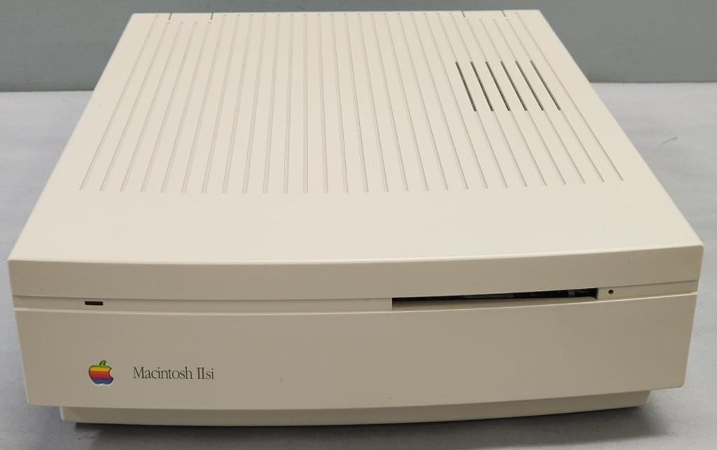 Apple Macintosh IIsi Computer Part