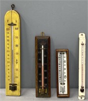 Wall Hanging Thermometers Lot Collection
