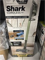 Shark cordless pet vacuum