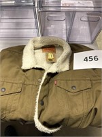 Levis XXL lined coat-has security tag on