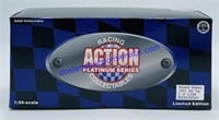 1:24 Action Wendell Wallace 1997 Dirt Car