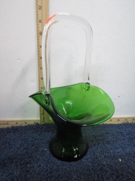 Online Consignments Auction -- Ending  5-02-2024