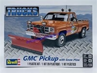 1:25 Revell GMC Pickup with Snow Plow Model Kit