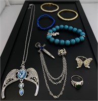 Beautiful Mixed Lot Rings , Bracelets & Necklaces